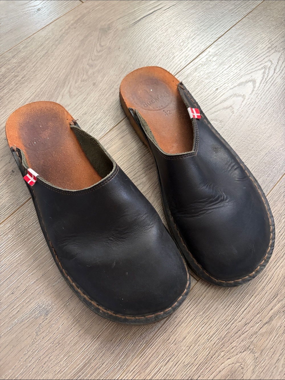 Men's Black Leather Slip-On Clogs with Danish Flag Accent